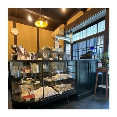 あじき路地母屋 fuku coffee roastery
